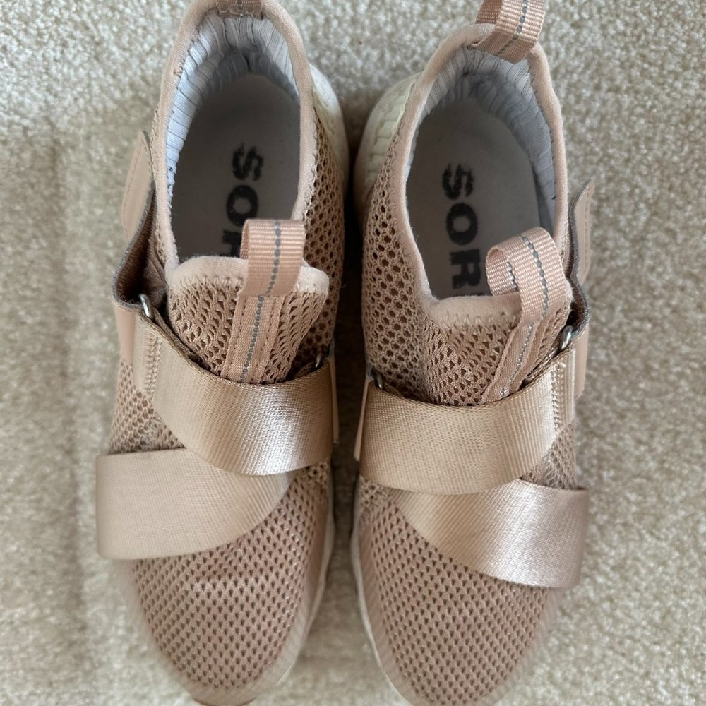 SOREL Women's Kinetic Sneak Trainers, Size US 7